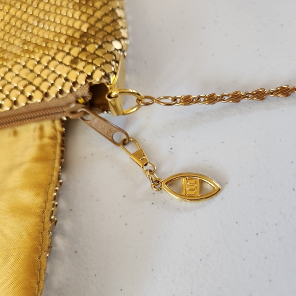 Vintage Debenhams Gold Metallic Metal Mesh Pouch Clutch Handbag Purse Party 90s - Picture 4 of 10